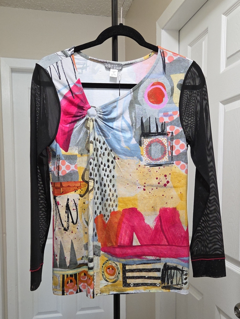 Nwt Dolcezza Artsy Graphic Print Long Sleeve Top with Mesh Sleeves - Multicolor